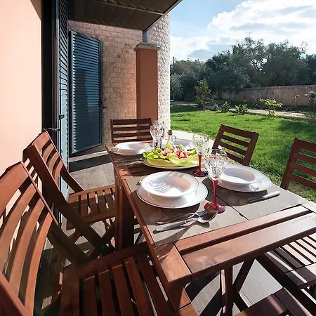 Girasole * Limni (Corfu)