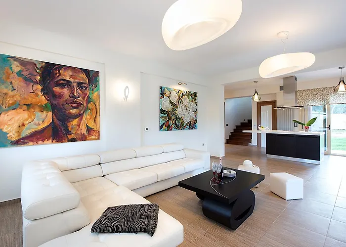 فيلة Girasole Limni (Corfu)