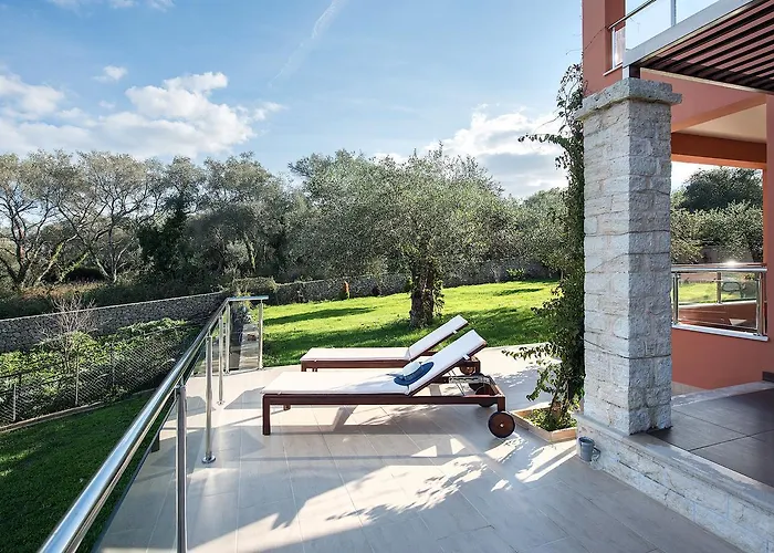 Girasole فيلة Limni (Corfu)